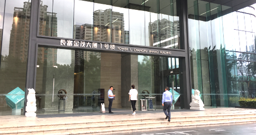 西安重型自動門，就選多瑪凱拔安全、可靠、無憂