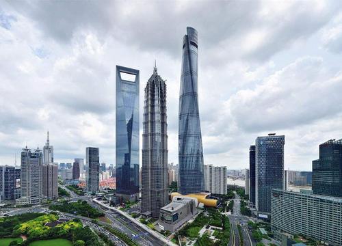 建筑是凝固的藝術，高樓是城市的音符