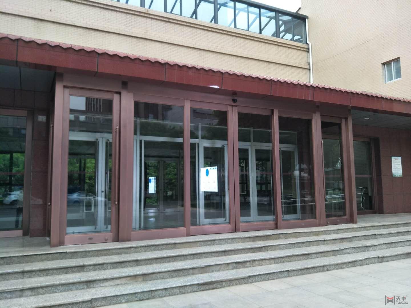 長安區政府銅門