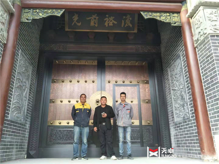 榆林庭院仿古銅門
