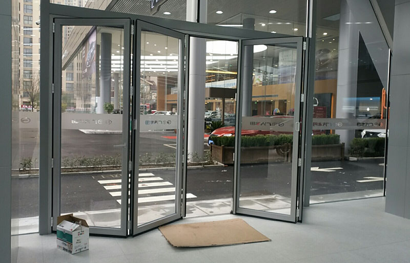 西安新豐泰汽車4S店自動門/折疊門
