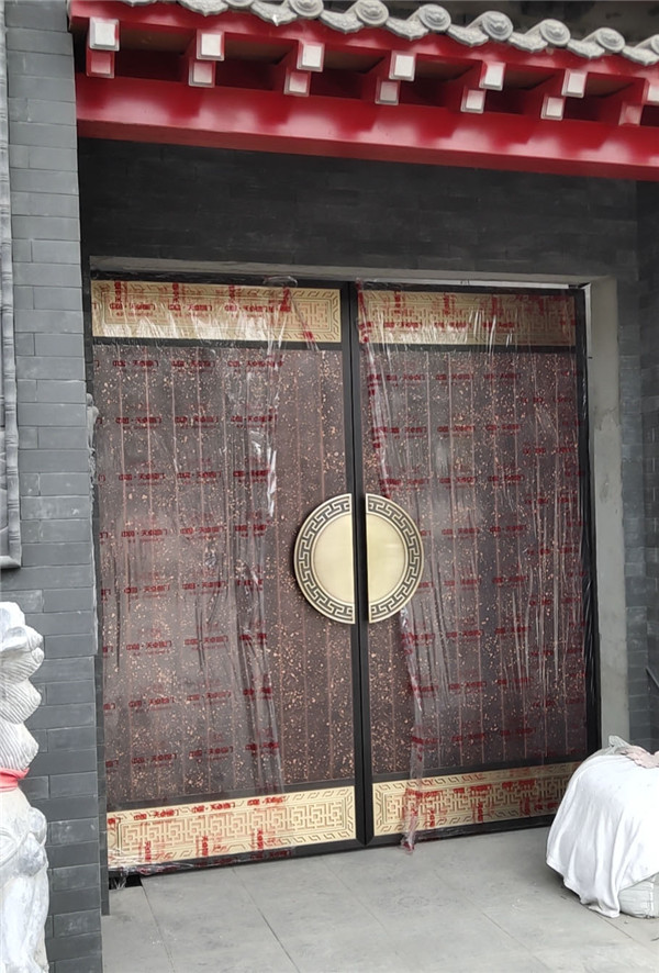 拜先生咸陽農村自建房庭院銅門施工現場實拍 